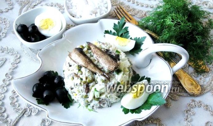 Салат со шпротами «Старая Рига»