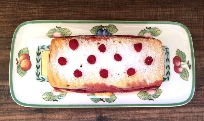 Малиновый кекс