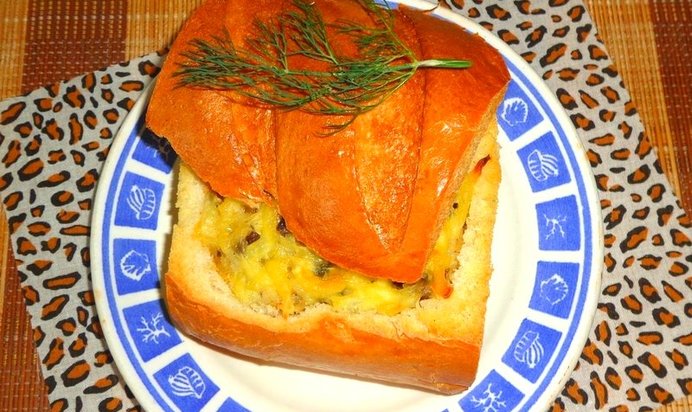 Батон запеченный с рисом и печенью