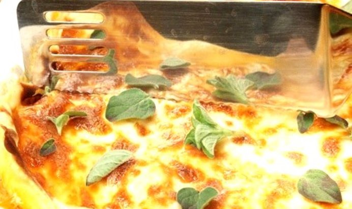 Лазанья с овощами и фаршем