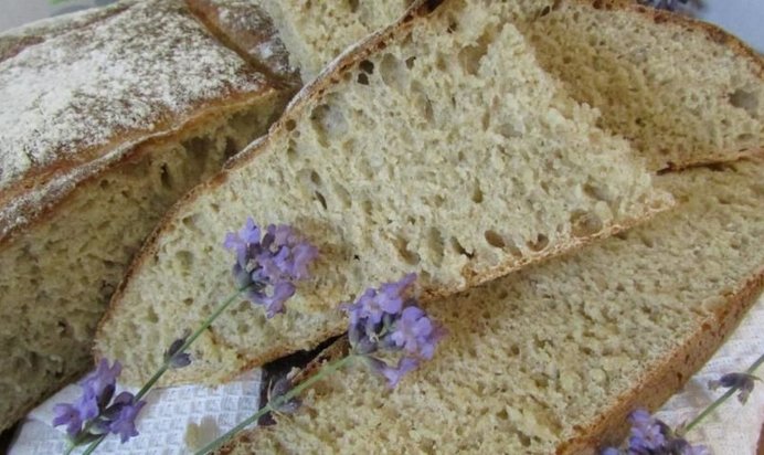 Хлеб с медом и лавандой