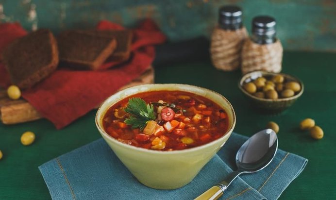 Новогодняя сборная мясная солянка