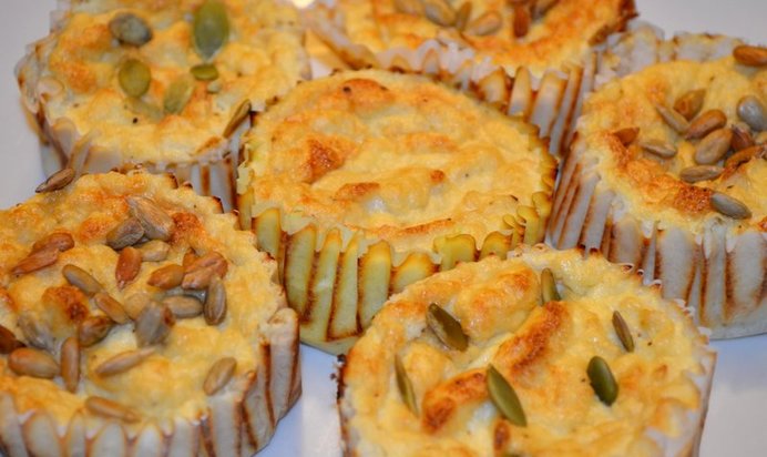 Безглютеновые маффины из цветной капусты с сыром