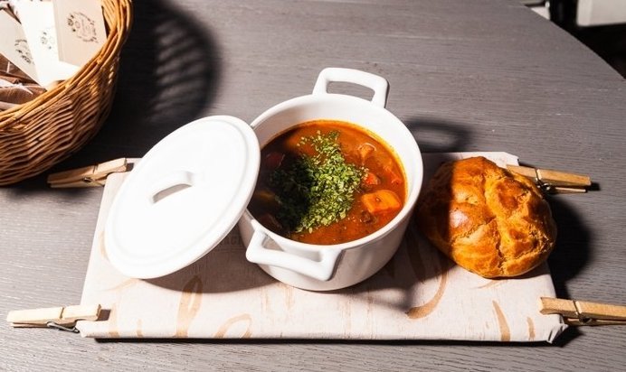 Запеканка с цветной капустой и ветчиной