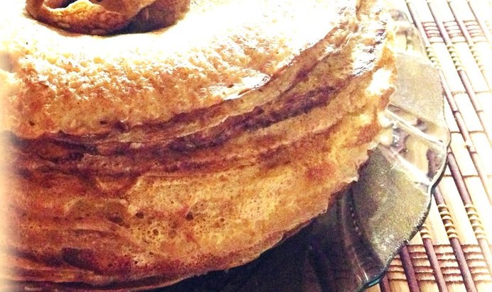 Блины из цельнозерновой муки на молоке без масла