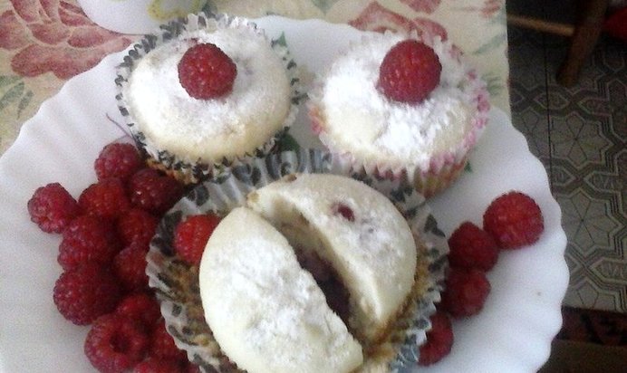 Малиновые маффины