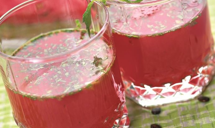 Мятный коктейль с арбузом