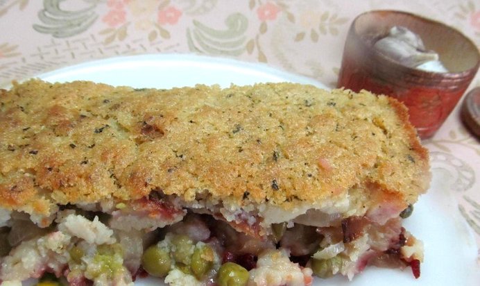 Запеканка из картофеля свеклы и ветчины