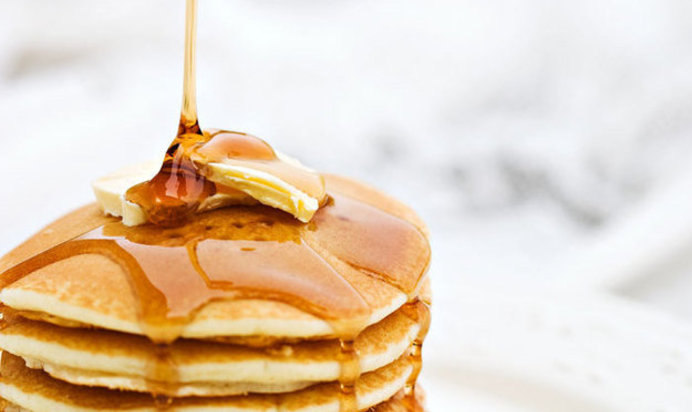 Панкейки с кленовым сиропом