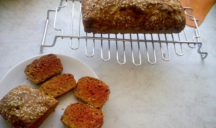 Пикантный закусочный хлеб на пиве