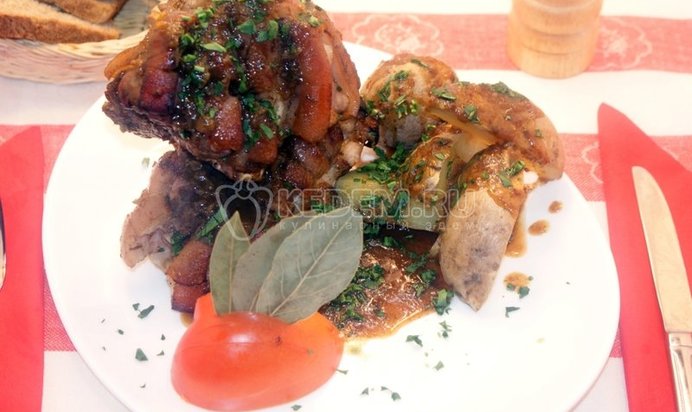 Фруктовый хлеб с черимойей