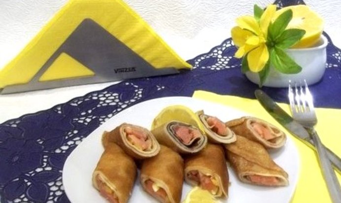 Блинчики с красной рыбой