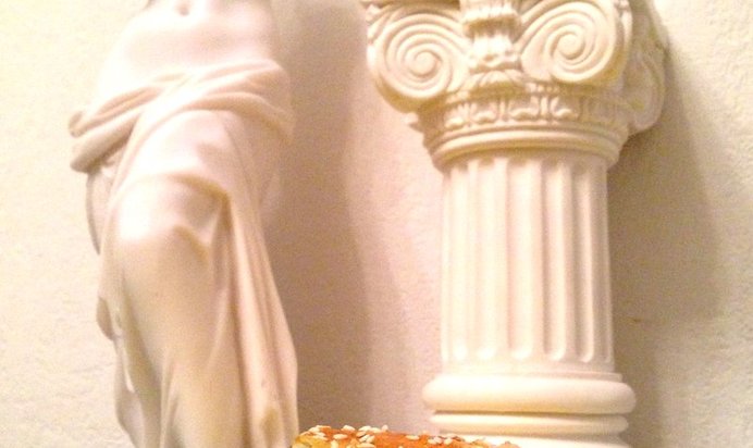 Тиропита (Греческий пирог с брынзой и зеленью)