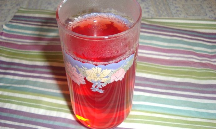 Компот из клубники в мультиварке