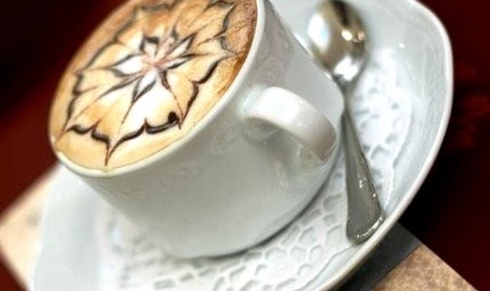 Кофейный напиток с яблочным соком