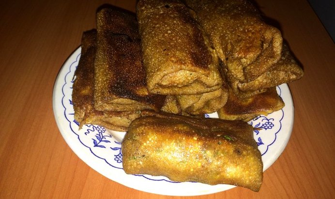 Блины с яйцом и морковью