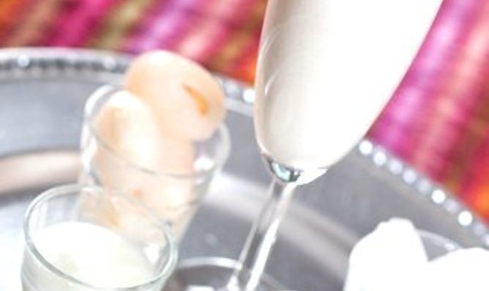 Ванильный милкшейк с хрустящей мятной карамелью