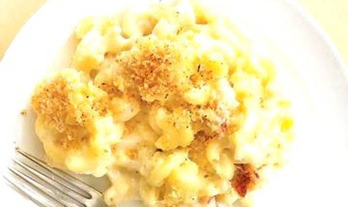 Запеканка с пастой и морепродуктами