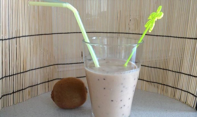 Тропический коктейль