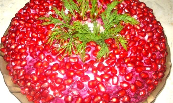 Салат с гранатом