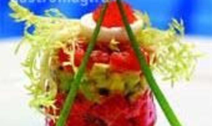 Тартар из тунца с авокадо