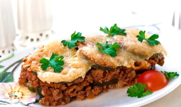 Запеканка с цуккини и фаршем