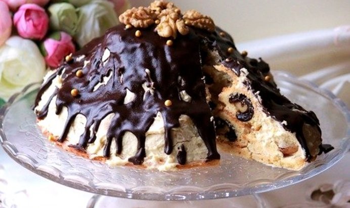 Торт Везувий