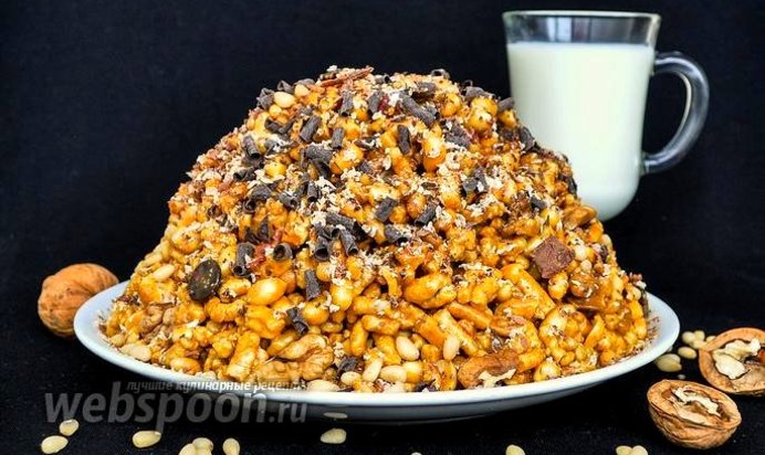 Торт «Муравейник» с шоколадом, орехами и овсяными хлопьями