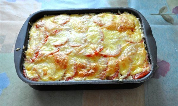 Запеканка из кабачков с фаршем и сметаной