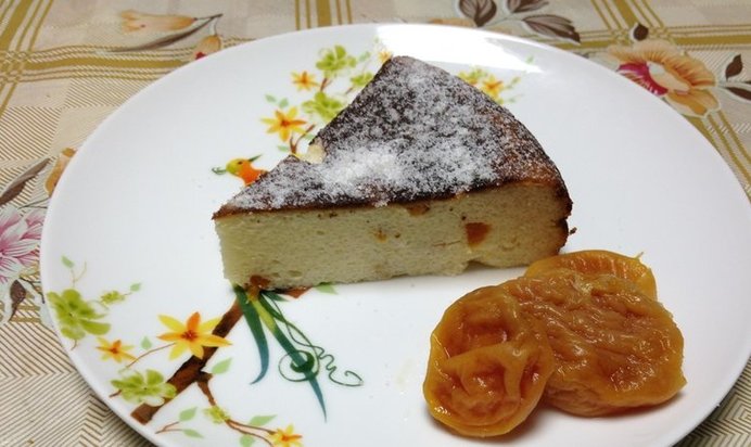 Творожная запеканка с курагой