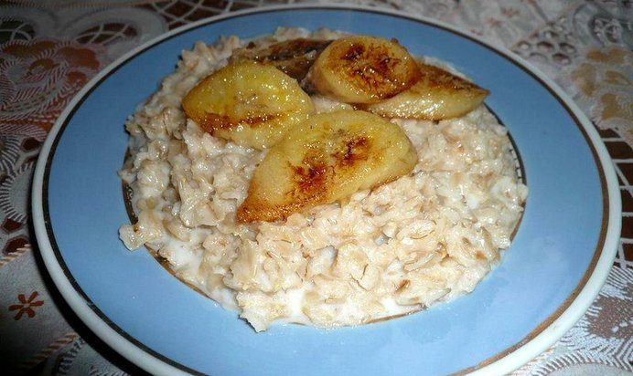 Овсяная каша с бананом