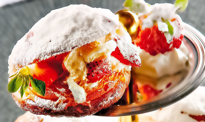 Мини-тортики с клубникой