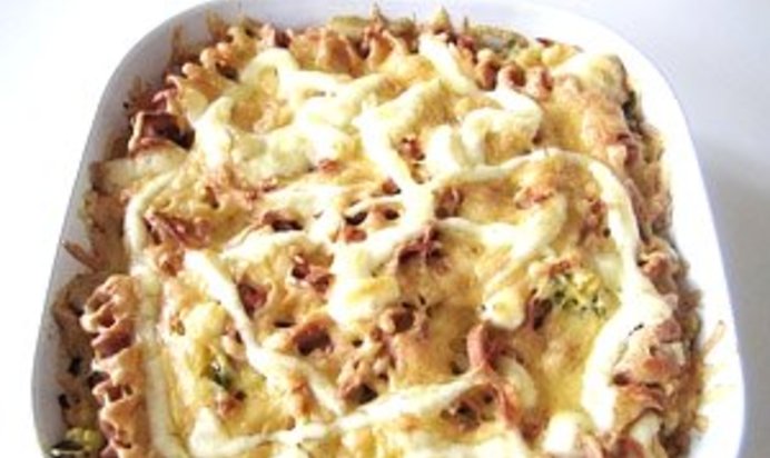 Запеканка из картофеля с сосиской