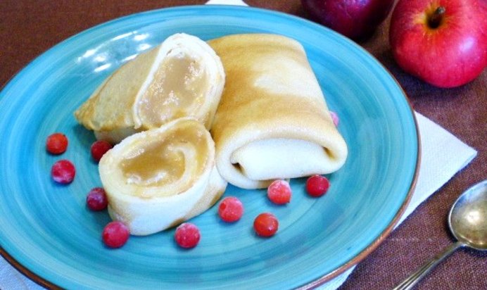 Блинчики с повидлом