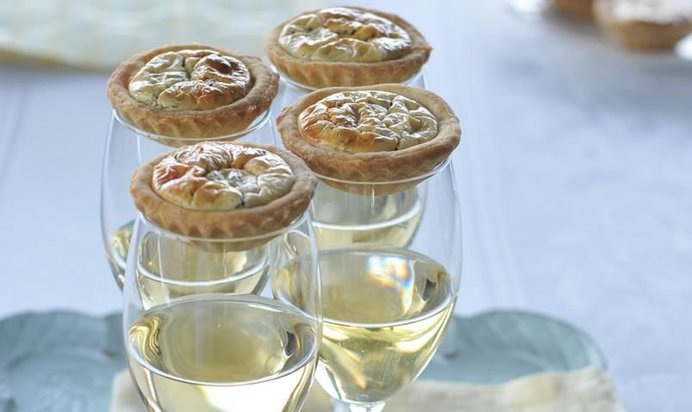 Мини-запеканки из козьего сыра