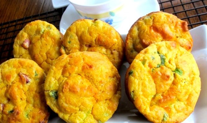 Кекс с ветчиной и сыром