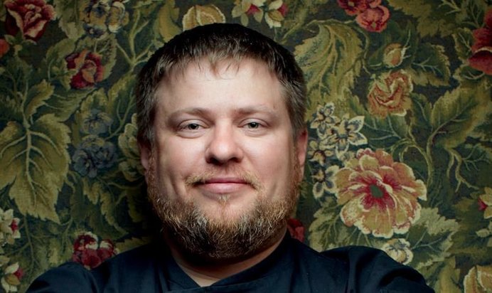 Жареный цыпленок с тапенадом от Алексея Семенова