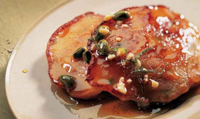 Блинчики с медом и сухофруктами