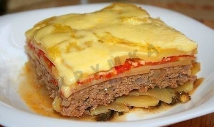 Овощная запеканка с фаршем