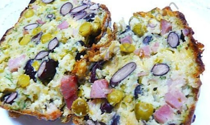 Кекс с ветчиной и сыром