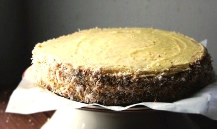 Морковный торт с кремом из сливочного сыра