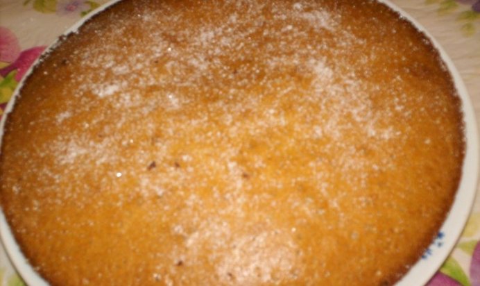 Кекс с корицей и изюмом