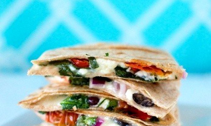 Кесадилья по‑гречески