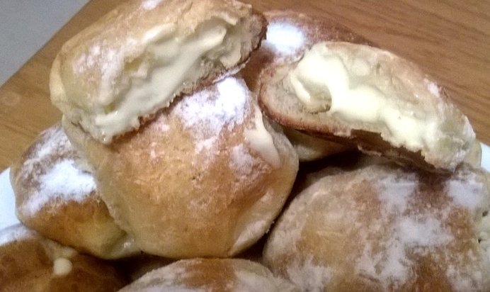 Заварные пирожные со сливочным кремом