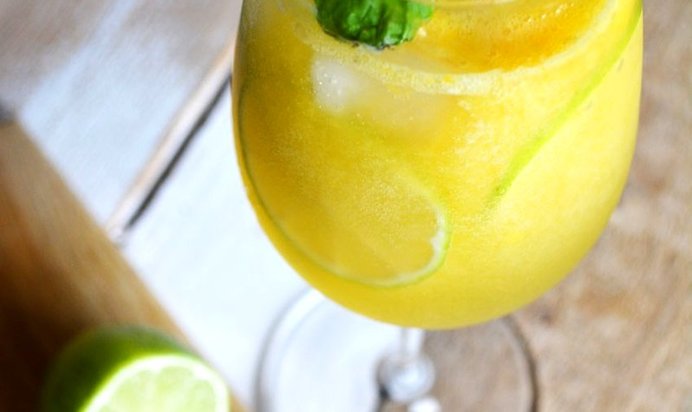 Коктейль с манго и сидром