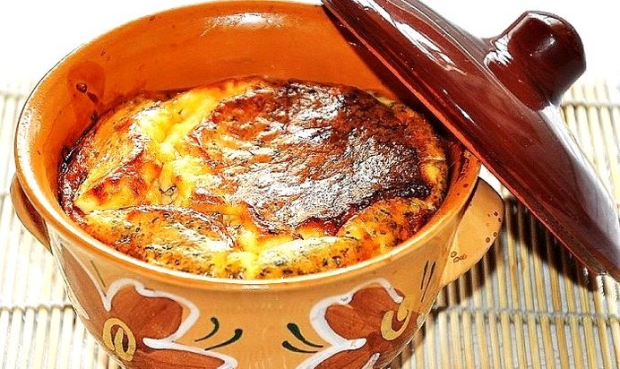 Запеканка из овощей в горшочках