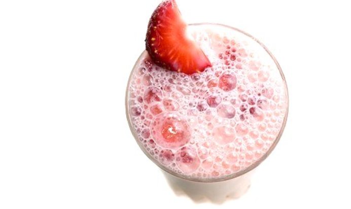 Ягодно-банановый милкшейк