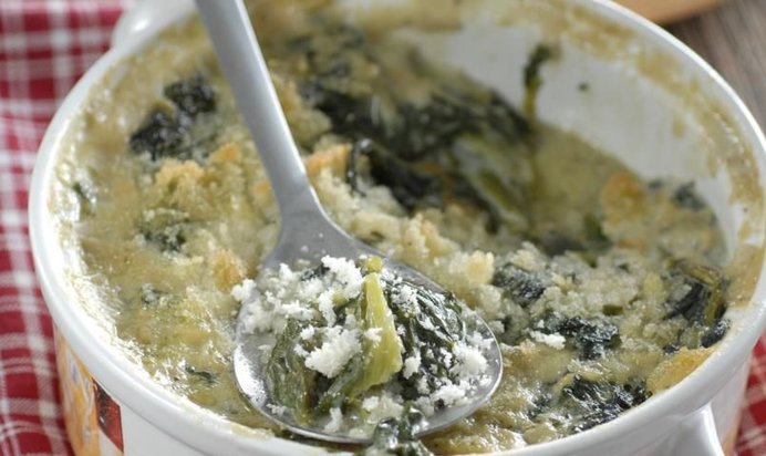 Запеканка из зелени в сливочном соусе