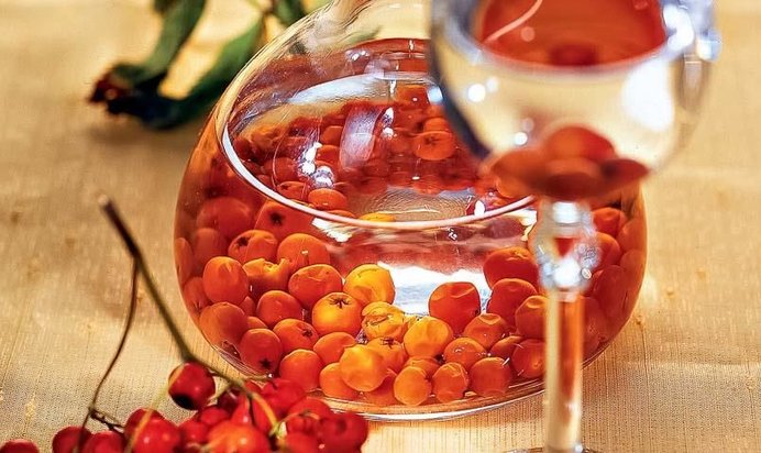 Настойка на рябине