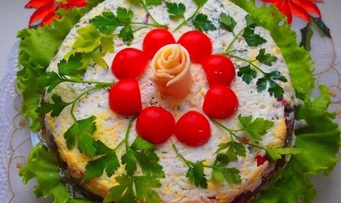 Сбитень с сахаром и пряностями